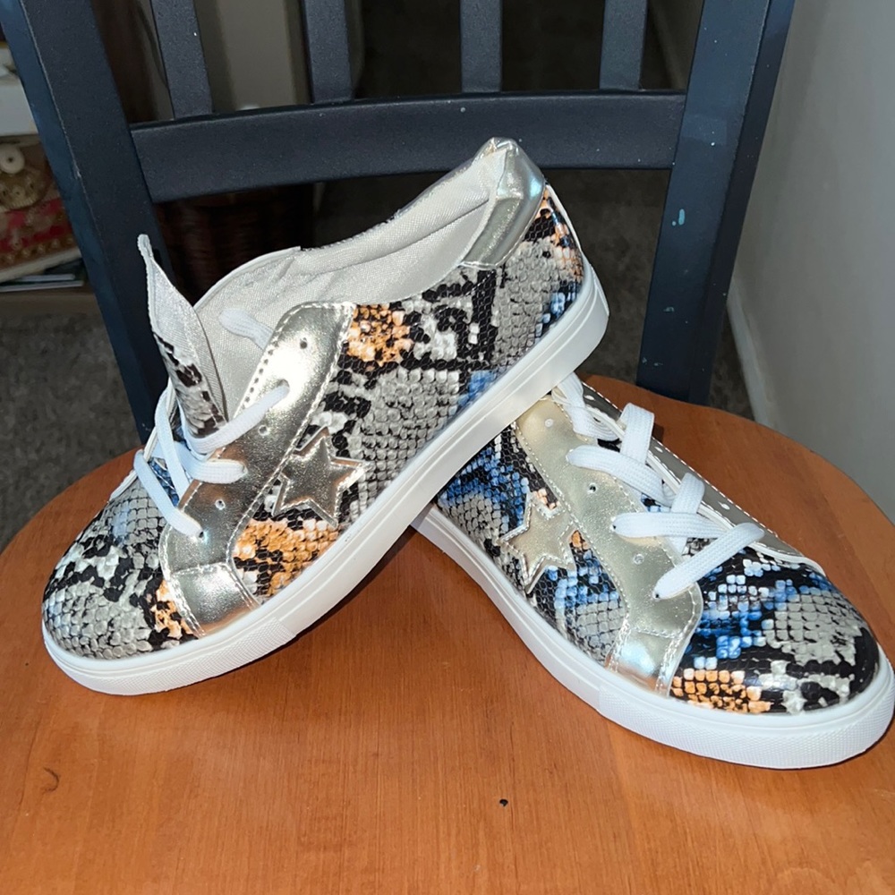Fashion sneakers